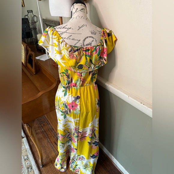 Bailey Blue Yellow Flutter Sleeve Maxi Dress - Picture 9 of 9